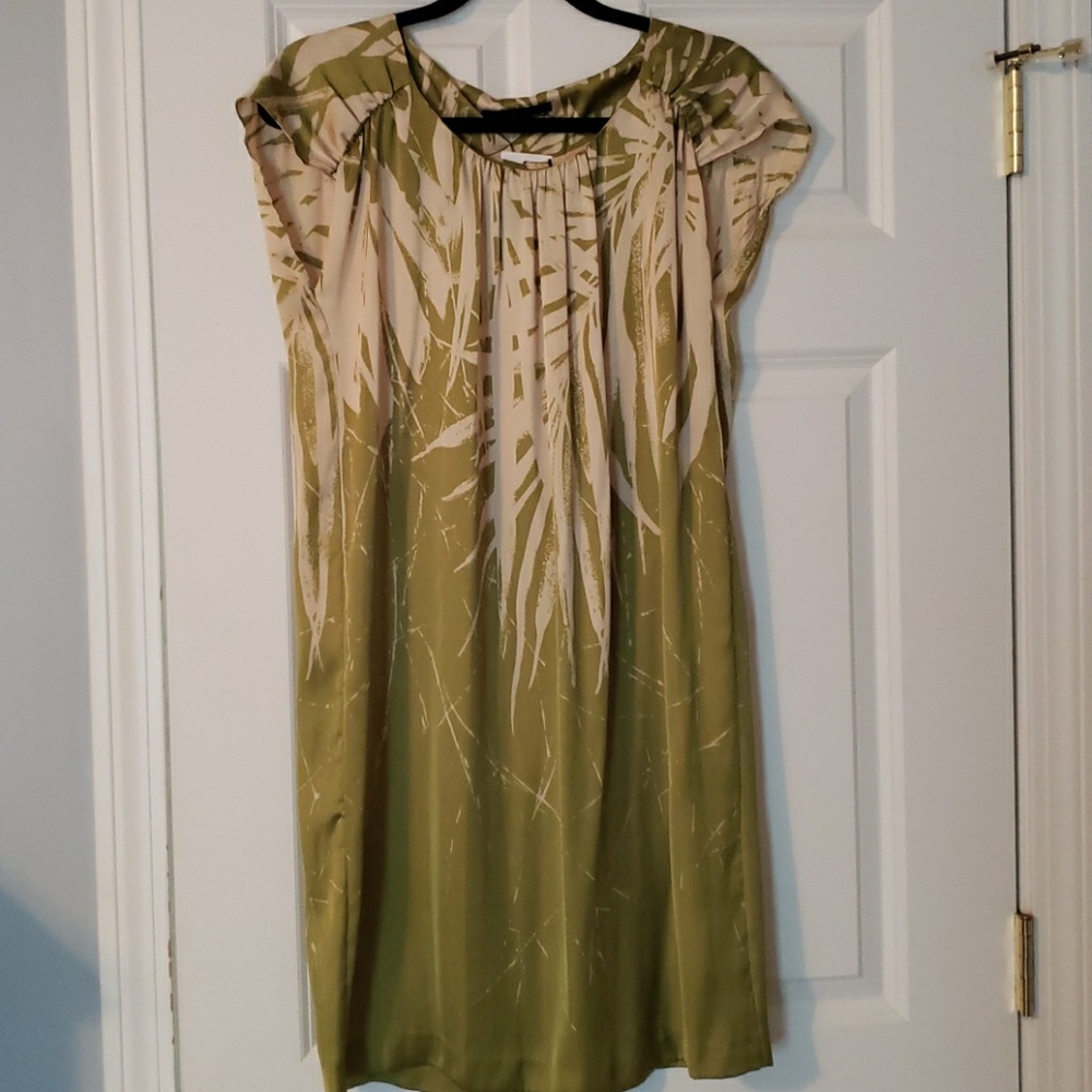 NWT Kenneth Cole printed dress